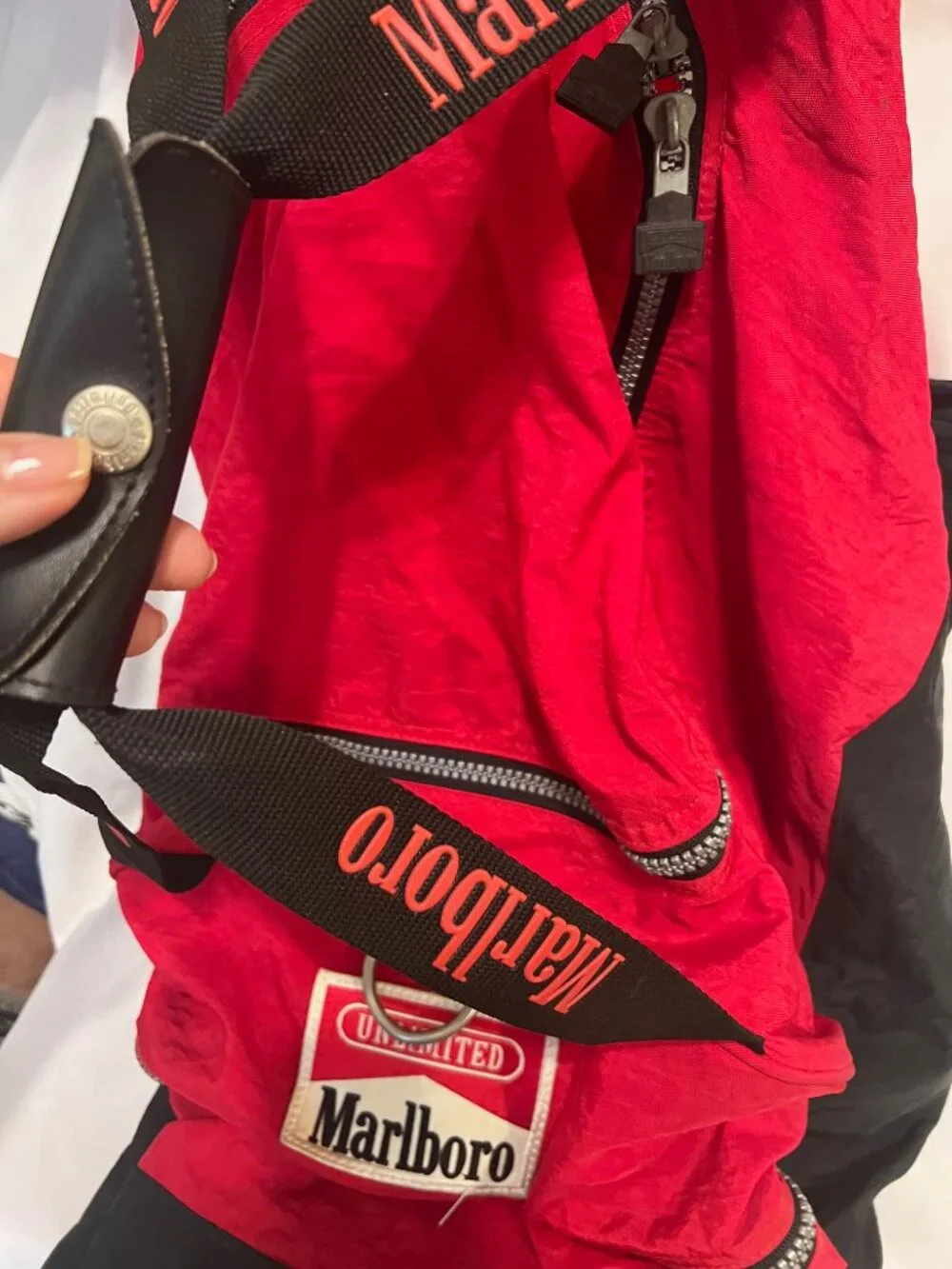Marlboro Vintage Large Red/Black/White Duffle Bag-Nylon-Lightweight-Travel